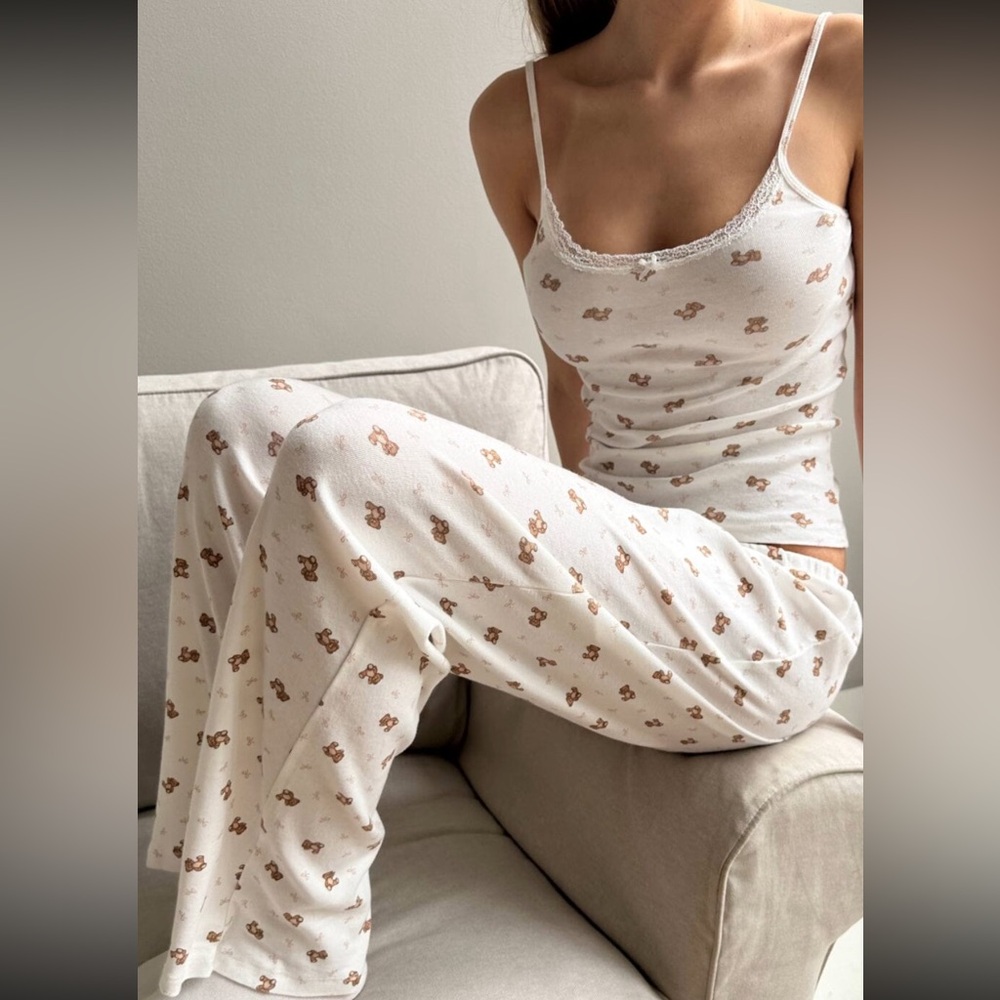 Brandy Melville Teddy sweatpants and tank top pajama set NWT